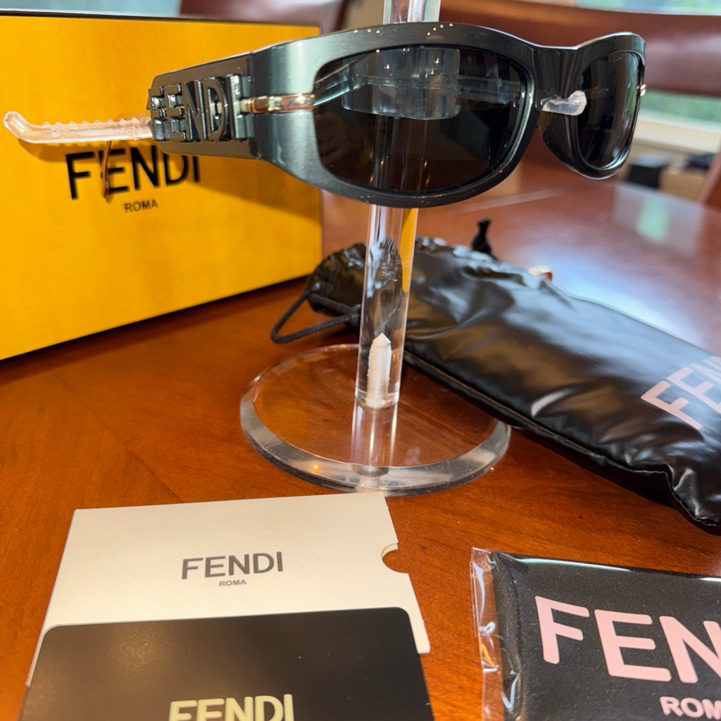 Fendi Fe40120i 95n 57-17-130 Green Gold New Sunglasses